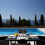 Nema Villa *