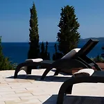 Nema Villa *
