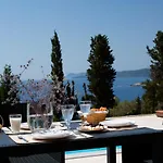 Nema Villa Katomerion