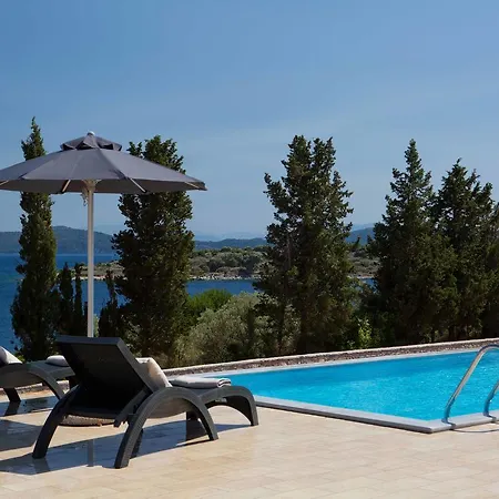 Nema ヴィラ Katomérion