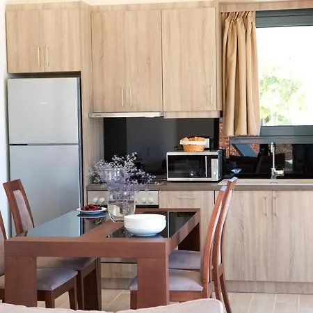 ヴィラ Nema Katomérion