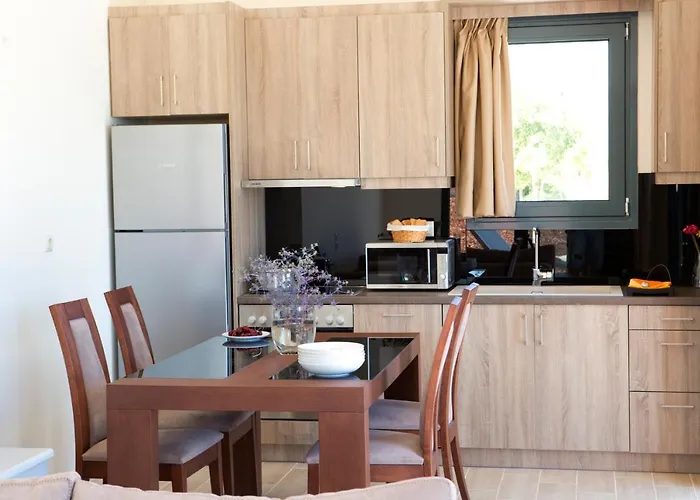 Вилла Nema Katomerion